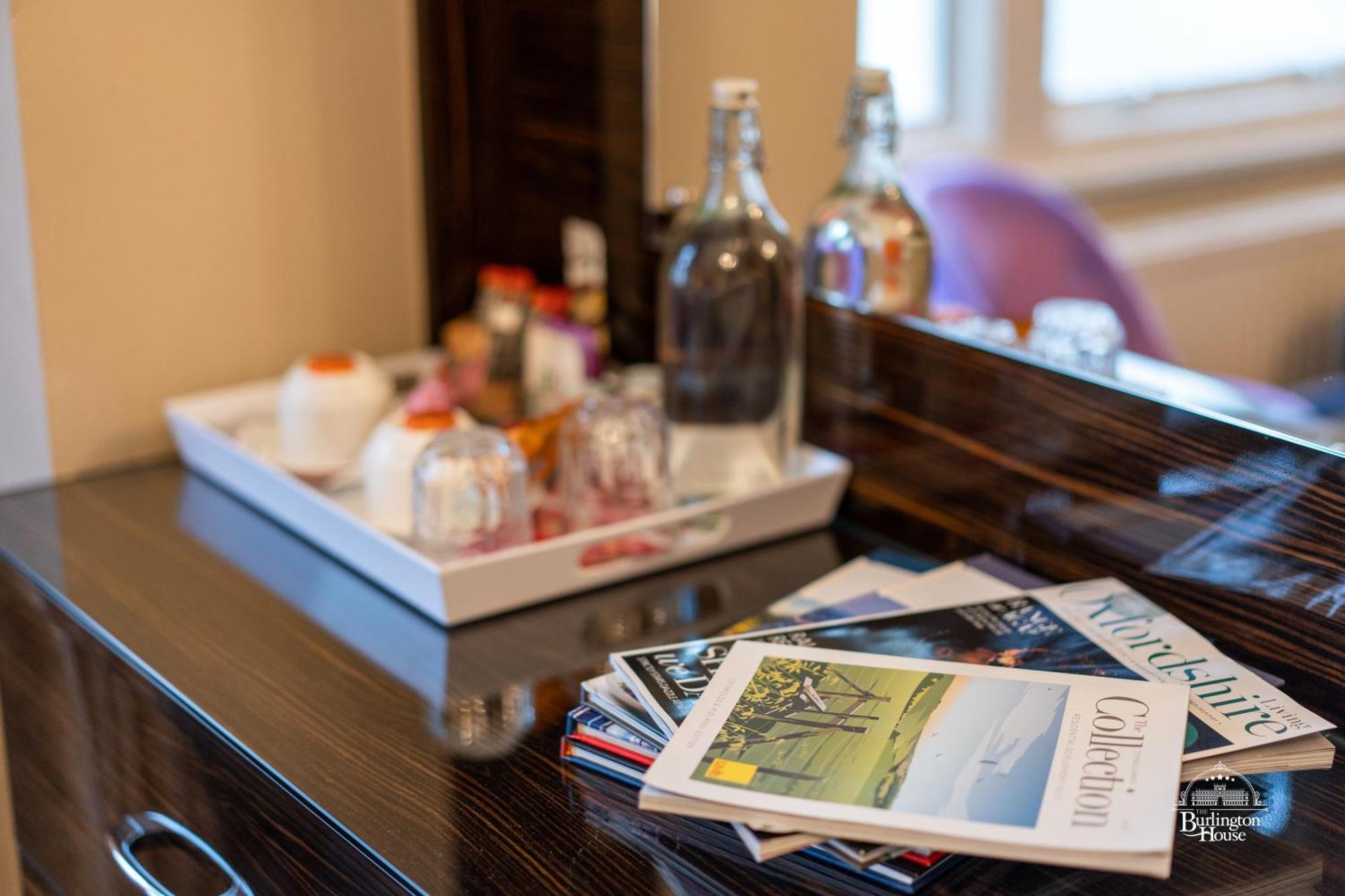 Burlington House Boutique Bed & Breakfast Oxford Ruang foto A room at the hotel