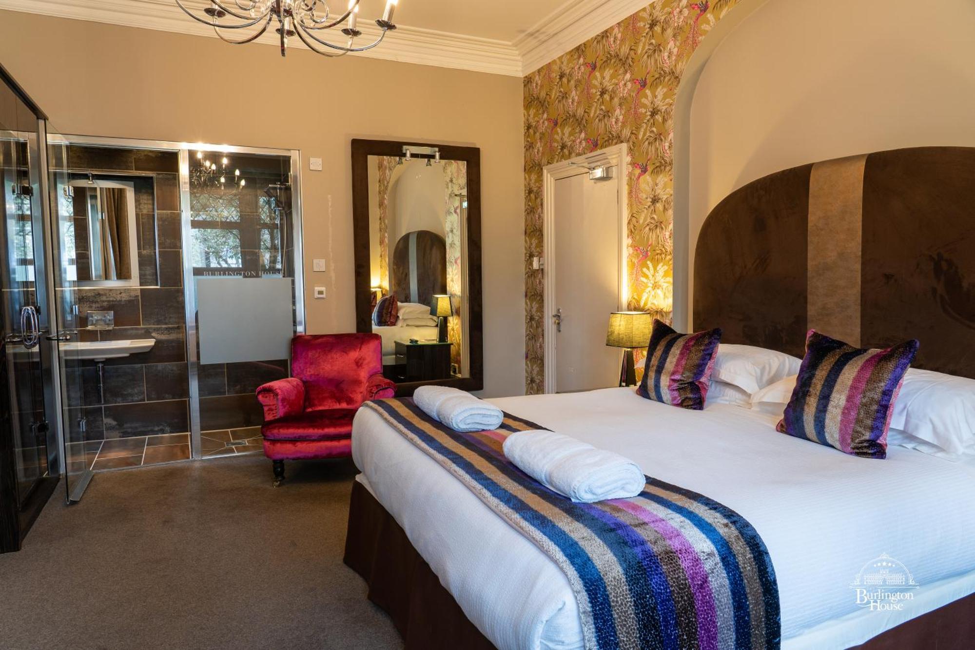 Burlington House Boutique Bed & Breakfast Oxford Ruang foto A bedroom at the hotel
